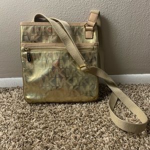 Michael Kors Crossbody Bag